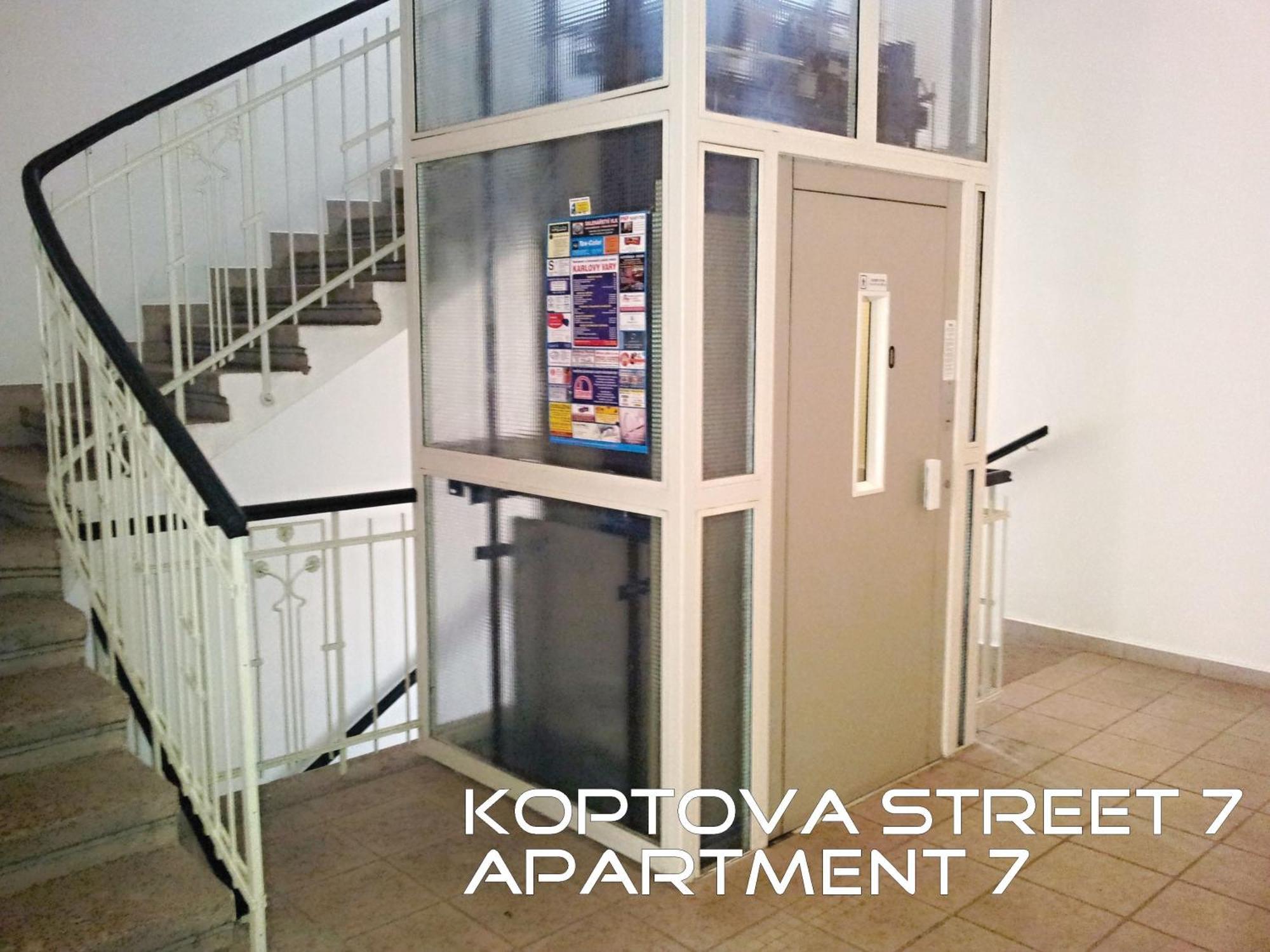Holiday Apartments Karlovy Vary Exterior foto